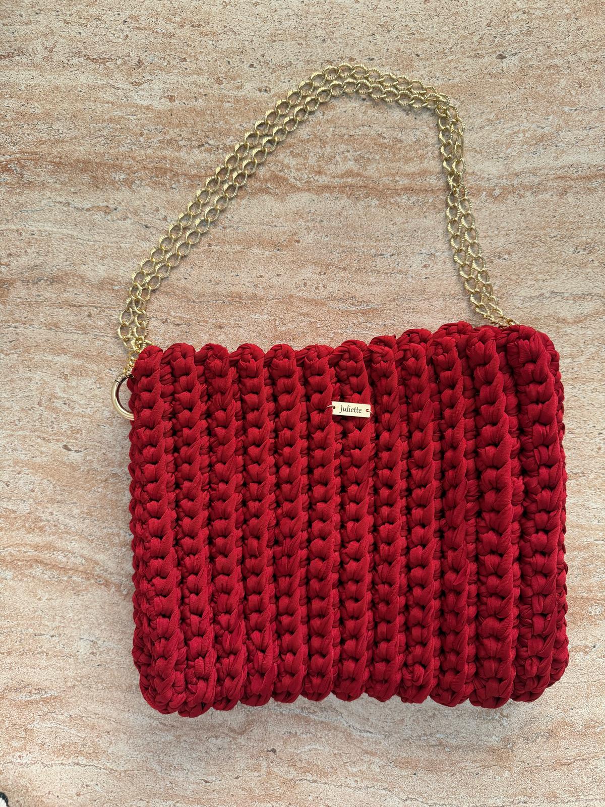 Coquette in rosso
