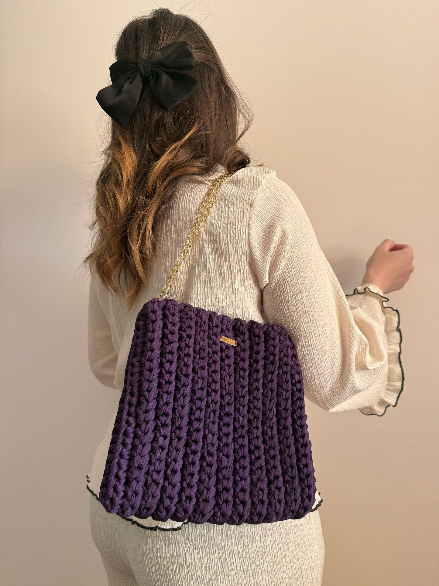 Coquette viola